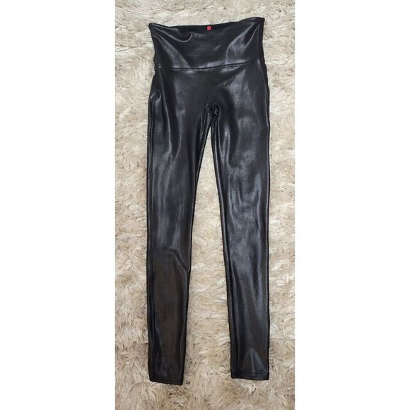 Spanx Womens Size Medium M Black Faux Leather Nylon Blend Waxy Comfort Leggings - Picture 3 of 6